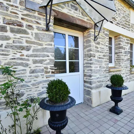 펜션 Near Mont Saint-michel La Barre-de-Semilly