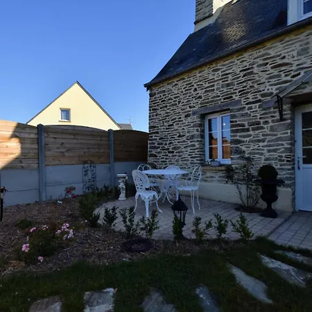 Near Mont Saint-michel Tatil Evi