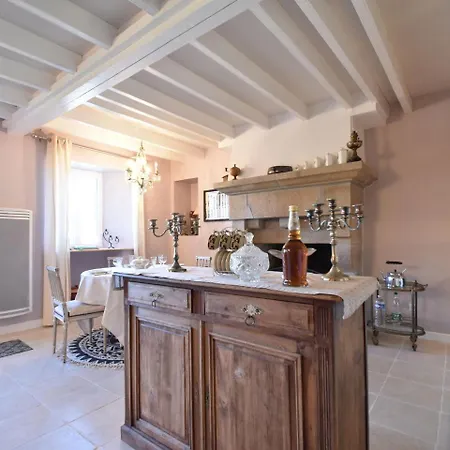 Near Mont Saint-michel 펜션 La Barre-de-Semilly