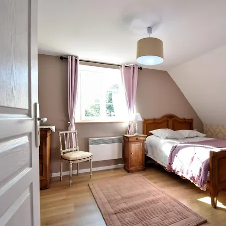 Near Mont Saint-michel * La Barre-de-Semilly