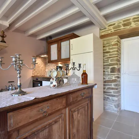 Near Mont Saint-michel 펜션 *