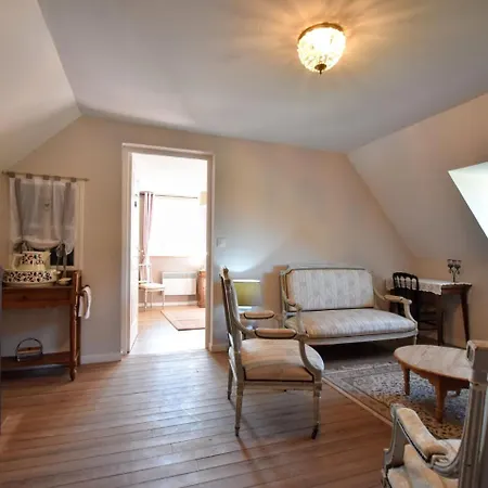 Near Mont Saint-michel La Barre-de-Semilly